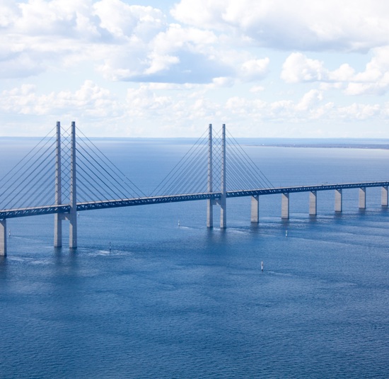 Øresund-bridge-to-copenhagen.jpg