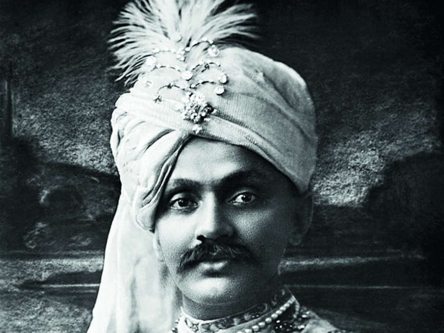 640px-Ranjitsinhji_c1908_300.jpg