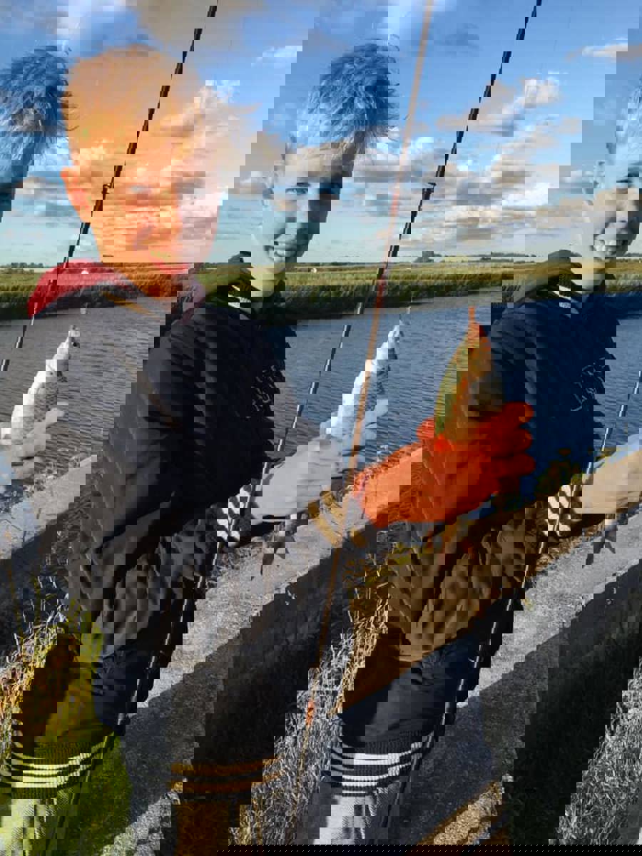 106927889 3378754165476672 6015559207367369868 N